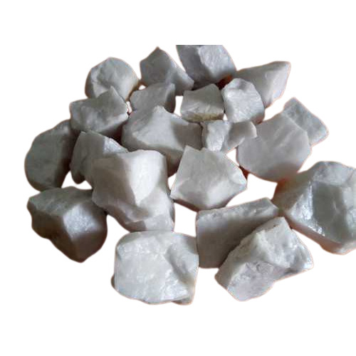 Micronized quartz for superior ceramic quality